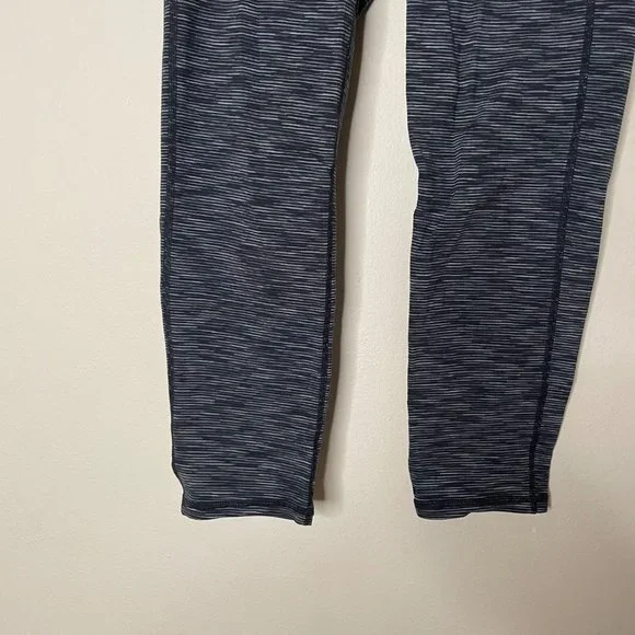 Athleta Energy Chaturanga Black Space Dye Cropped Legging Pant XS - Picture 4 of 12